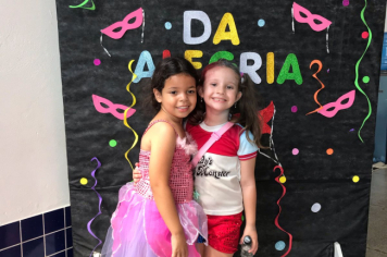 Foto - CARNAVAL nas Creches e Escolas Municipais!