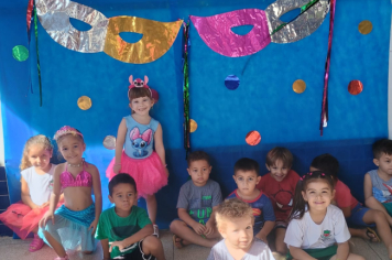 Foto - CARNAVAL nas Creches e Escolas Municipais!