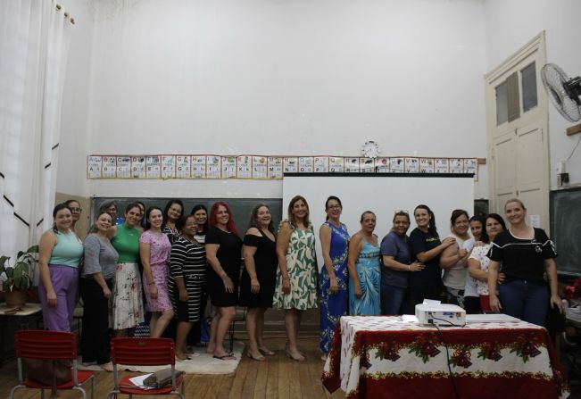 Entrega de certificados da formação Alfabetiza Juntos!