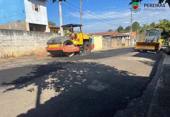 Estamos realizando mais uma operação tapa buraco na nossa cidade