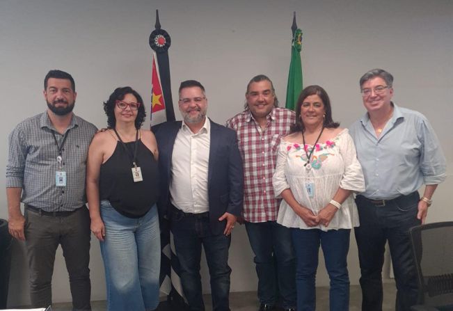 Caminhando juntos rumo ao desenvolvimento!